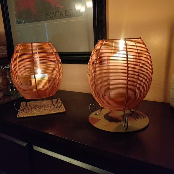 Pair Metal Patio Lanterns Oval Wire Baskets, Candle Holders 11" Tall Refurbished - Picture 6 of 16